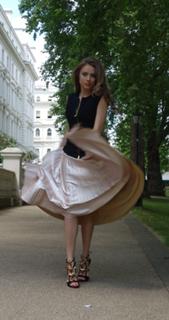 Xenia Tchoumitcheva feet photo thumbnail