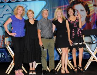 Virginia Madsen feet photo thumbnail