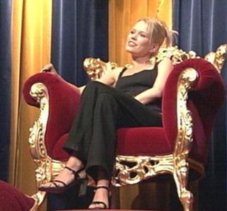 Nova Meierhenrich feet photo thumbnail