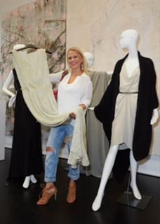 Nova Meierhenrich feet photo thumbnail