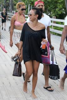 Karrueche Tran feet photo thumbnail