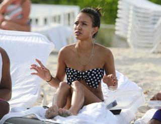 Karrueche Tran feet photo thumbnail