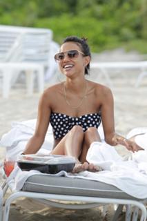 Karrueche Tran feet photo thumbnail
