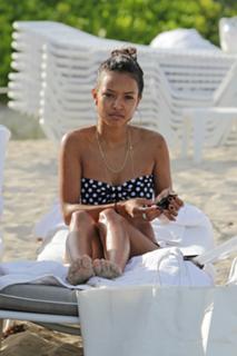 Karrueche Tran feet photo thumbnail