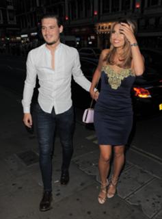 Ferne McCann feet photo thumbnail