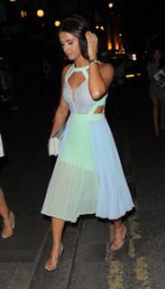 Lucy Mecklenburgh feet photo thumbnail