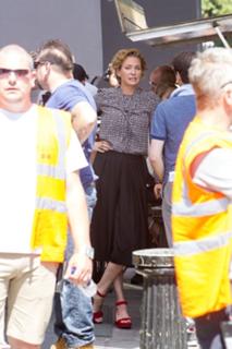 Uma Thurman feet photo thumbnail