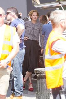 Uma Thurman feet photo thumbnail