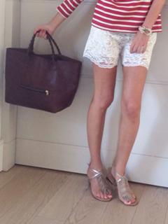 Alessia Marcuzzi feet photo thumbnail
