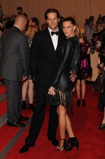 Gisele Bündchen feet photo thumbnail