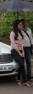 Shraddha Kapoor feet photo thumbnail