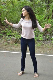 Shraddha Kapoor feet photo thumbnail