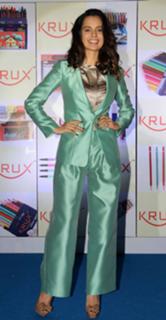 Kangana Ranaut feet photo thumbnail