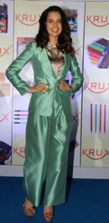 Kangana Ranaut feet photo thumbnail
