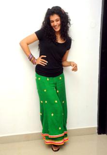 Taapsee Pannu feet photo thumbnail