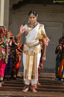 Taapsee Pannu feet photo thumbnail