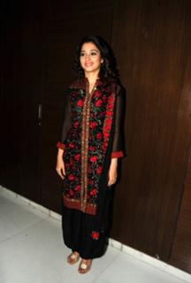 Tamannaah Bhatia feet photo thumbnail