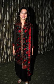 Tamannaah Bhatia feet photo thumbnail