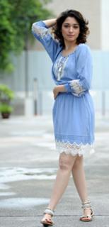 Tamannaah Bhatia feet photo thumbnail