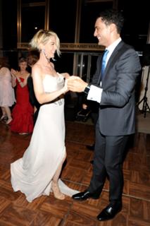 Jenna Elfman feet photo thumbnail