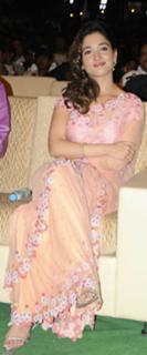 Tamannaah Bhatia feet photo thumbnail