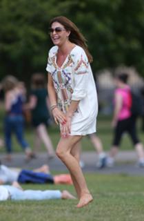 Lisa Snowdon feet photo thumbnail