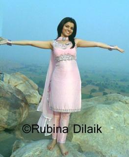Rubina Dilaik feet photo 5