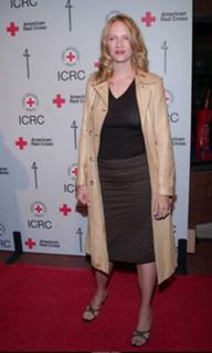 Uma Thurman feet photo thumbnail