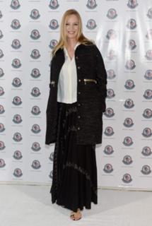 Uma Thurman feet photo thumbnail