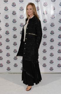 Uma Thurman feet photo thumbnail