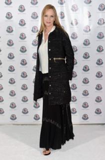 Uma Thurman feet photo thumbnail