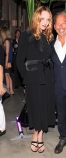 Uma Thurman feet photo thumbnail