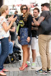Nina Dobrev feet photo thumbnail