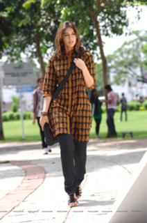 Ileana D'Cruz feet photo thumbnail