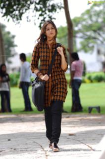 Ileana D'Cruz feet photo thumbnail