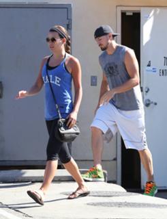 Lea Michele feet photo thumbnail