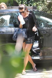 Lea Michele feet photo thumbnail
