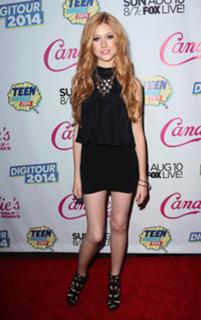 Katherine McNamara feet photo thumbnail