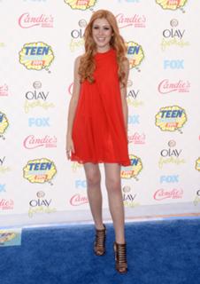 Katherine McNamara feet photo thumbnail