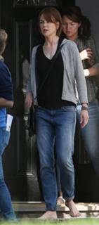 Nicole Kidman feet photo thumbnail