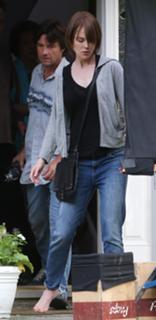 Nicole Kidman feet photo thumbnail