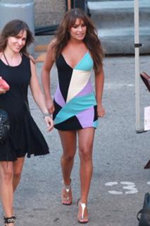 Lea Michele feet photo thumbnail