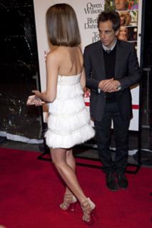 Jessica Alba feet photo thumbnail