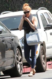Amy Adams feet photo thumbnail