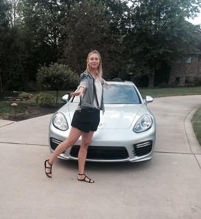 Maria Sharapova feet photo thumbnail