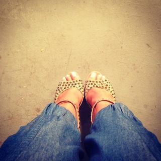 Gaby Espino feet photo thumbnail