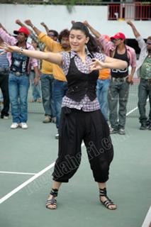 Hansika Motwani feet photo thumbnail