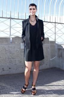 Morena Baccarin feet photo thumbnail
