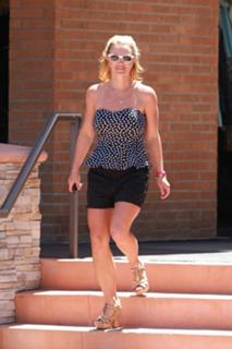 Britney Spears feet photo thumbnail
