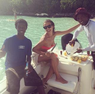 Irina Shayk feet photo thumbnail